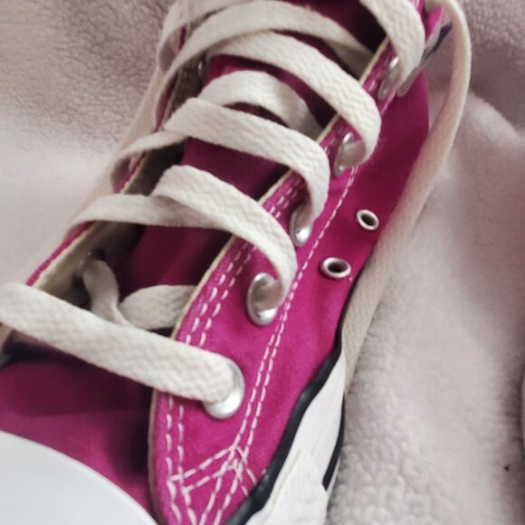 Converse Chuck Taylor All Star Hi Top Pink fuschia women 8 men 6 - Picture 9 of 9
